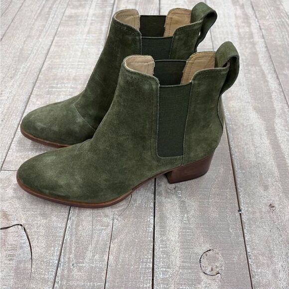 Rag & Bone Walker Boots In Olive Suede - Picture 3 of 5